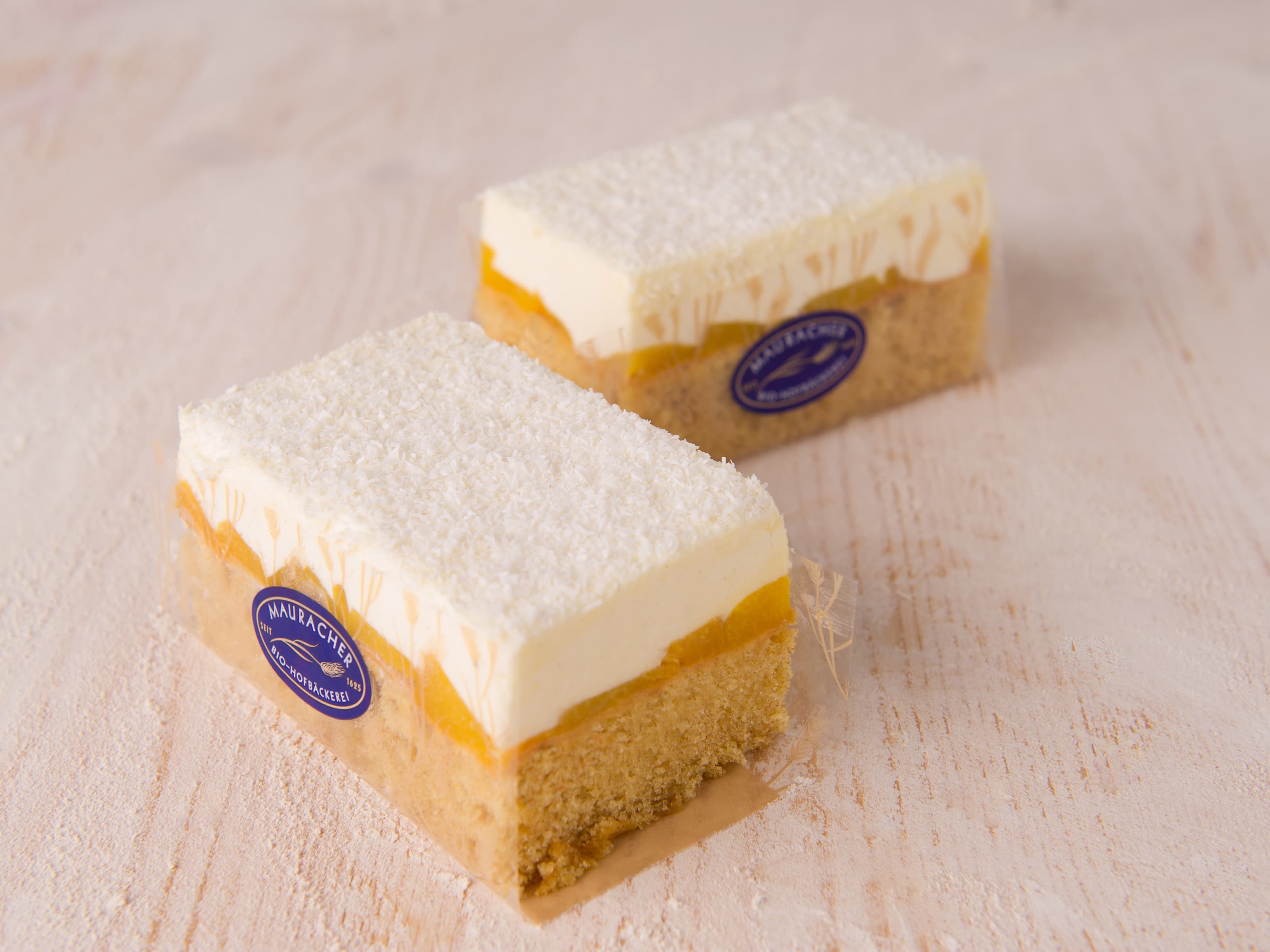 Topfen-Pfirsich-Schnitte